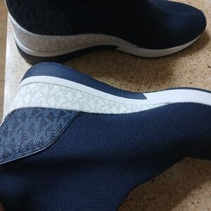 Michael Kors Women's Navy and White Sneakers